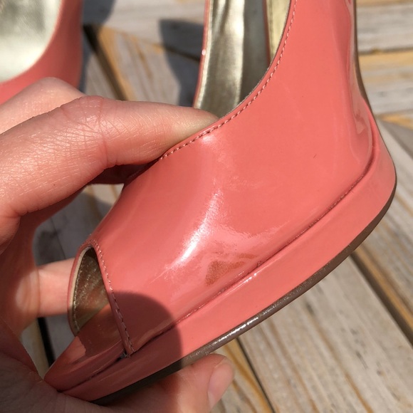 Guess Peep Toe High Heels - Picture 4 of 4